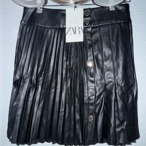 Zara Black Pleated Leather Mini Skirt